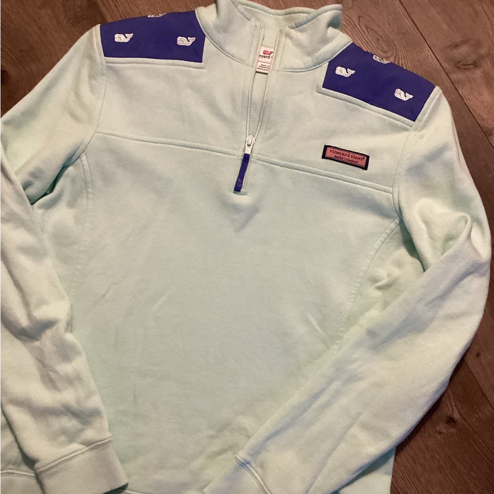 Vineyard Vines quarter zip women’s size small blue and light blue/green